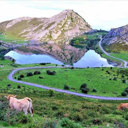 Casa Gerpe Ii - San Antolin Y Gulpiyuri A Un Paso Navés